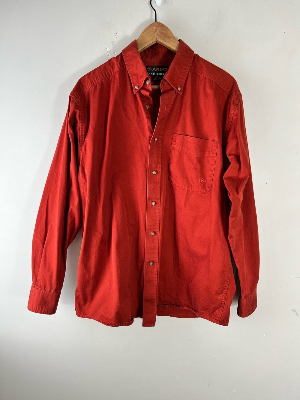 Ariat Pro Series Men’s 100% Cotton Brick Red Long Sleeve Button Down Shirt